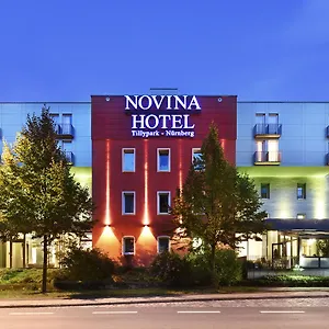 Novina Tillypark Szálloda